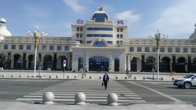 东莞到白城物流公司_东莞到白城货运专线_轿车托运_直达物流时效价格