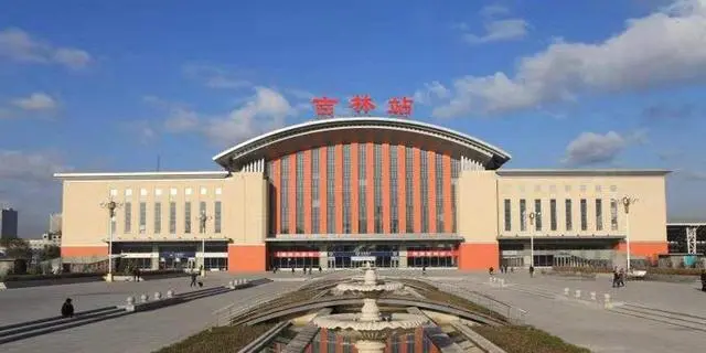 东莞到吉林物流公司_东莞到吉林货运专线_轿车托运_直达物流时效价格 东莞到吉林物流公司_东莞到吉林货运专线_轿车托运_直达物流时效价格
